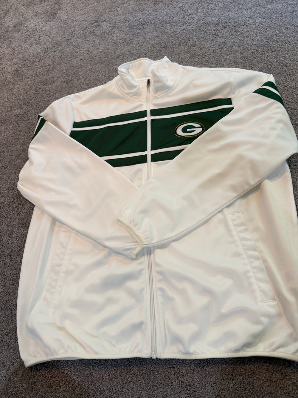 Men’s Packer light weight zip up jacket!